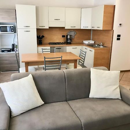 Il Ciottolo Apartments Malcesine Bagian luar foto
