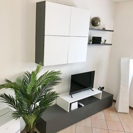 Il Ciottolo Apartments Malcesine Bagian luar foto